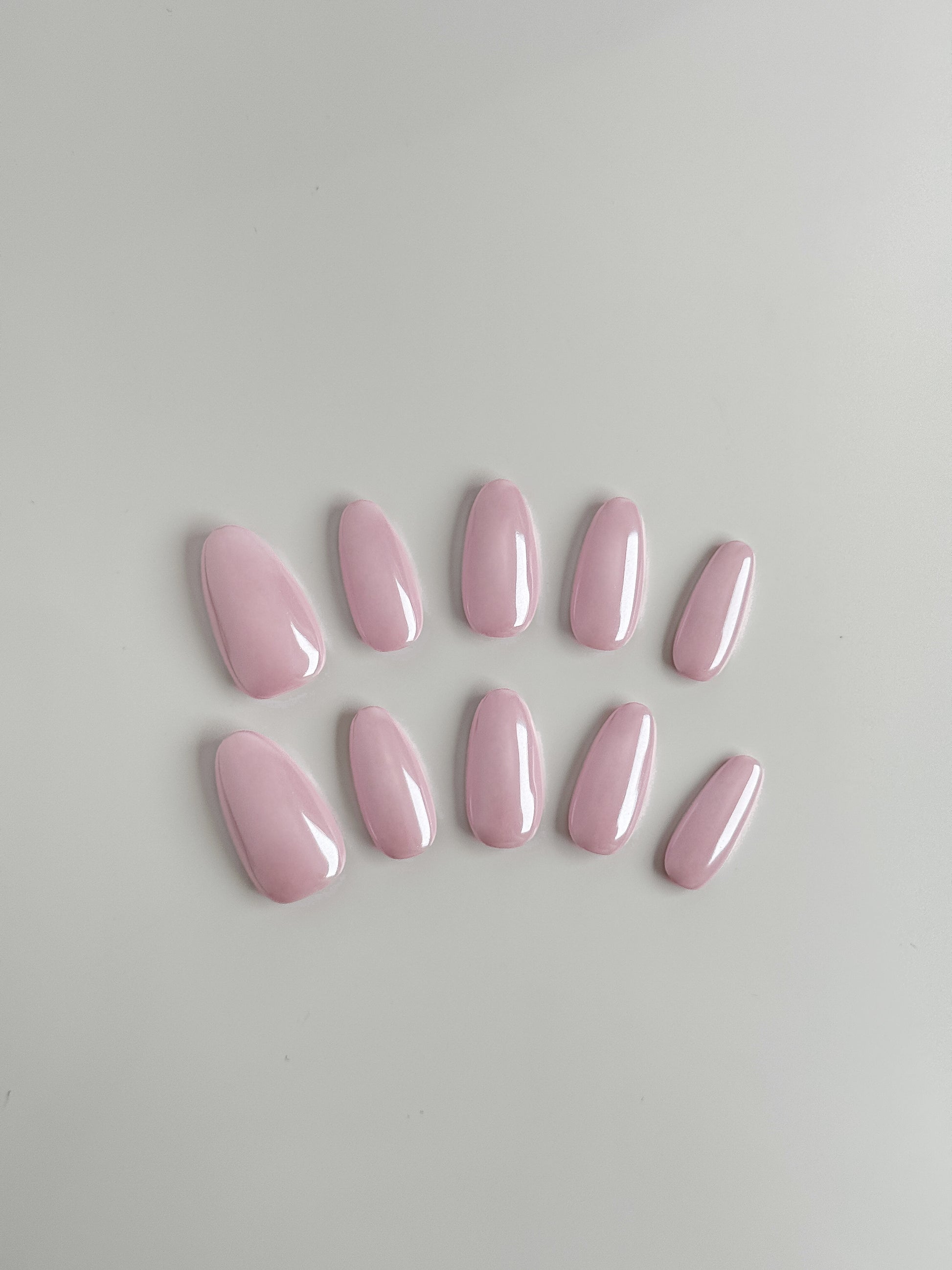 Blush Bloom Press-On Nägel – Klassisch Rosa Glanz