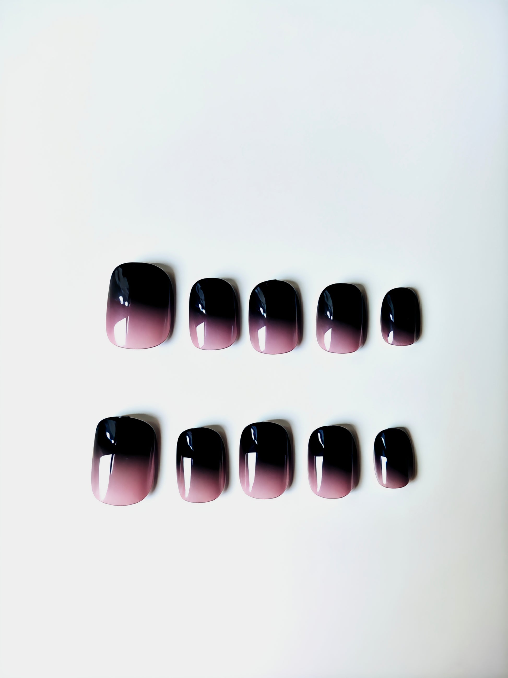 Velvet Smoke – Gradient Press-On Nails