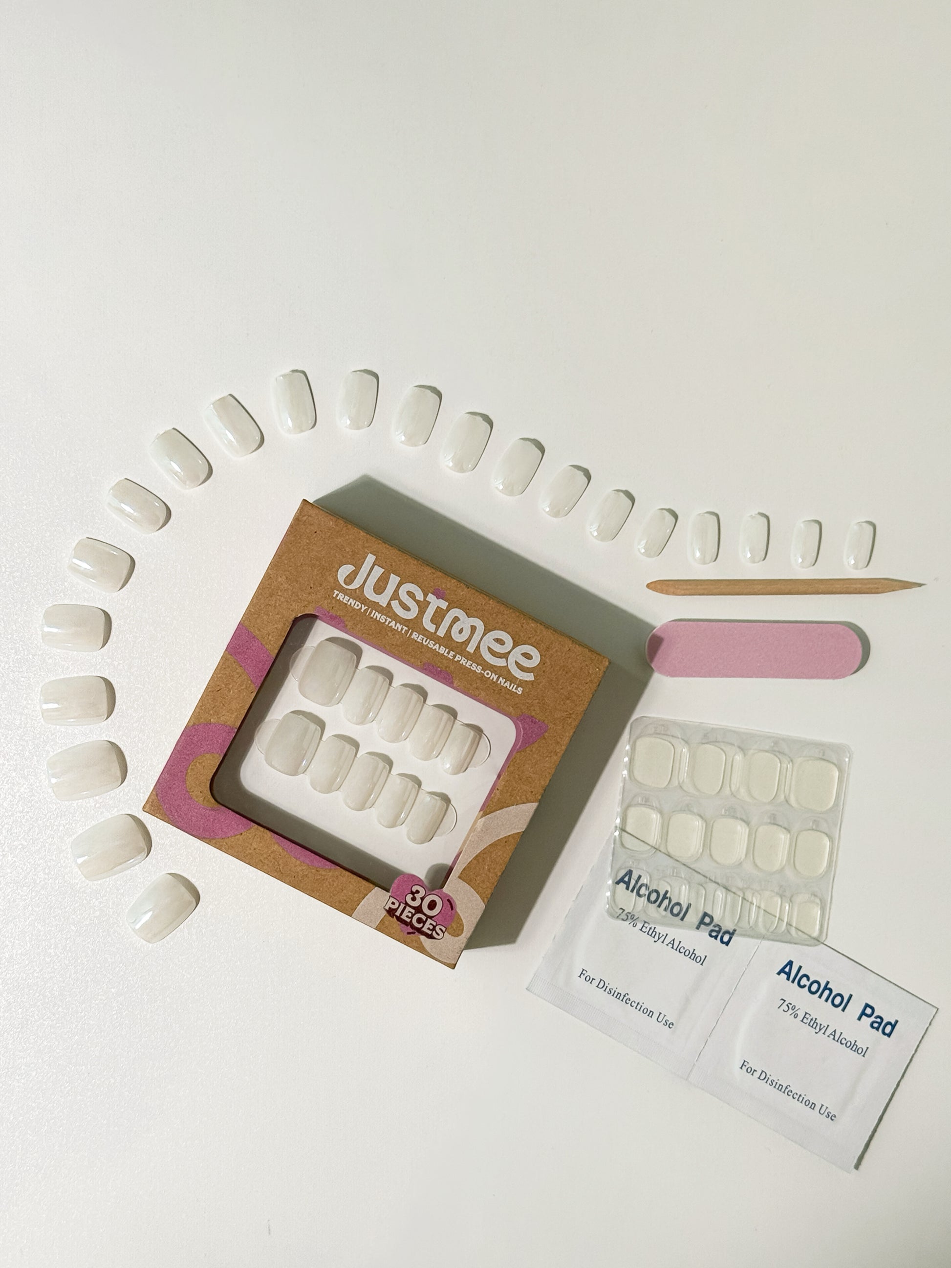 Coconut Milk - 30pcs Press-On Nails