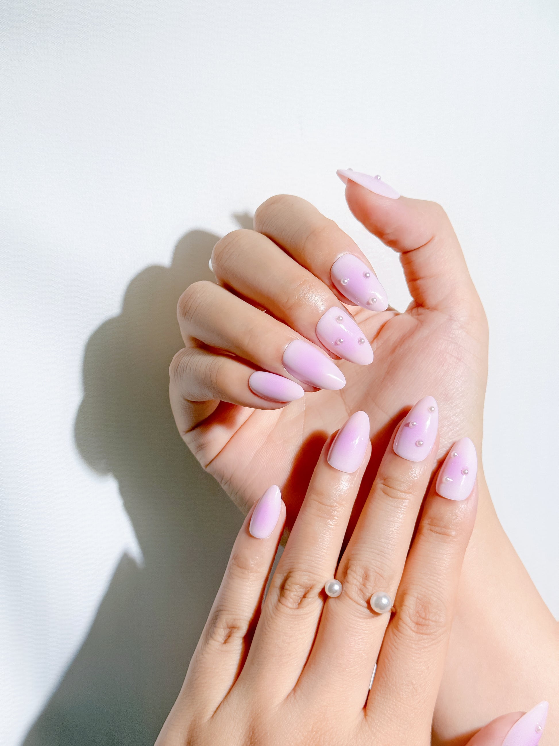 Lilac Mist Press-On Nägel – Perlen Ombré Design