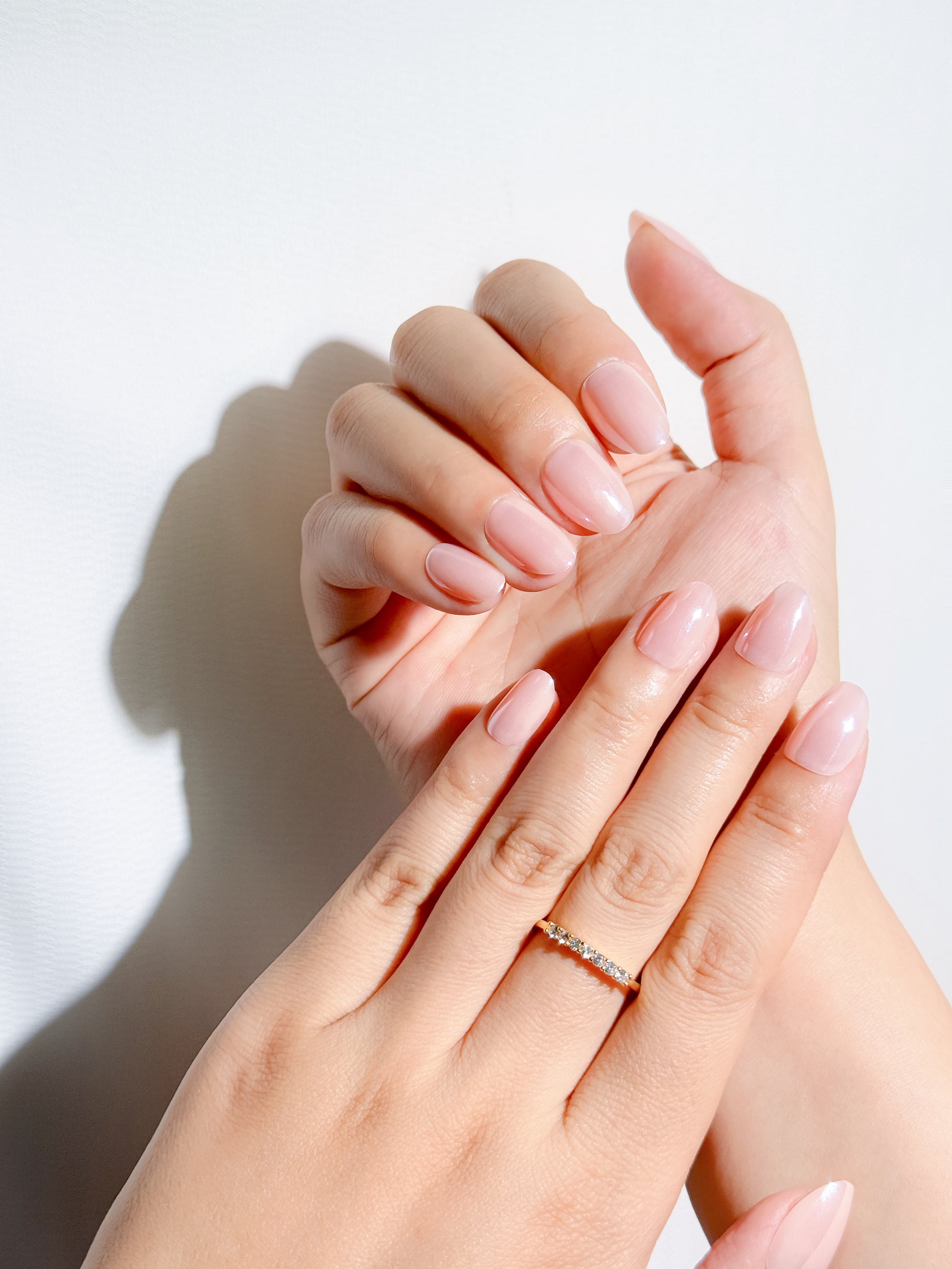 Rosy Veil Press-On Nägel – Sheer Rosa Kurz Oval