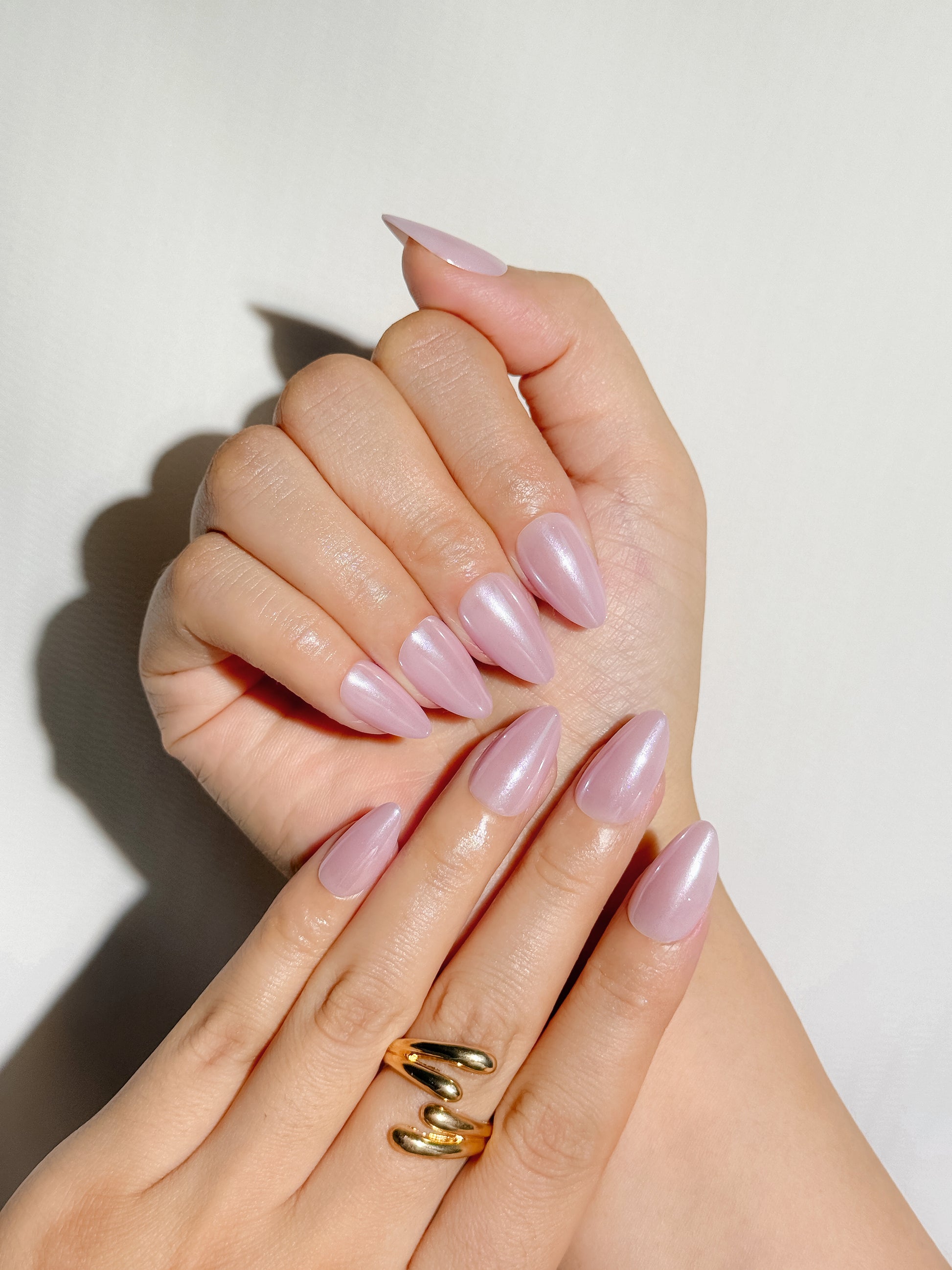 Moonlit Lilac Press-On Nägel – Glänzender Flieder Look