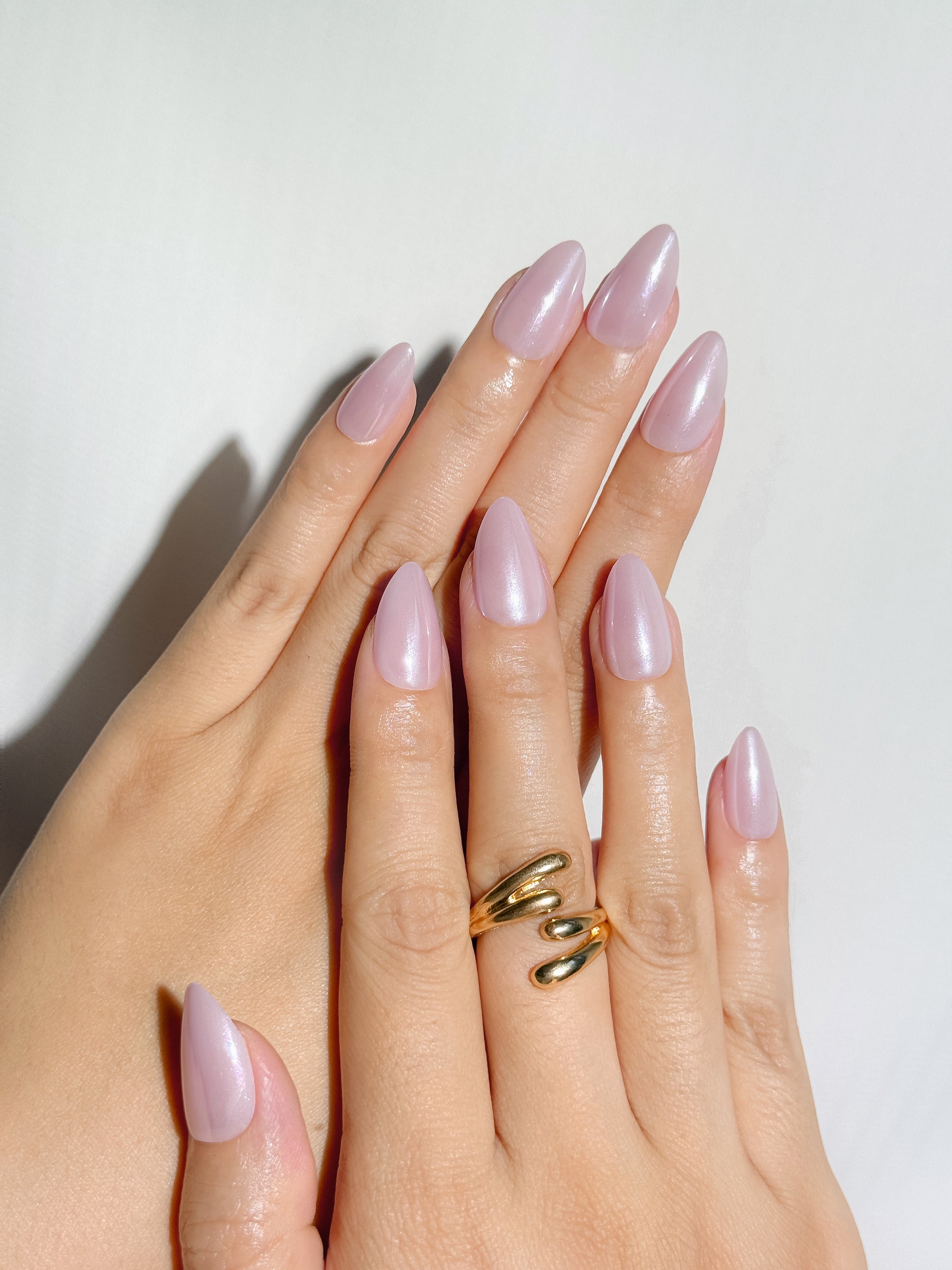 Moonlit Lilac Press-On Nägel – Glänzender Flieder Look