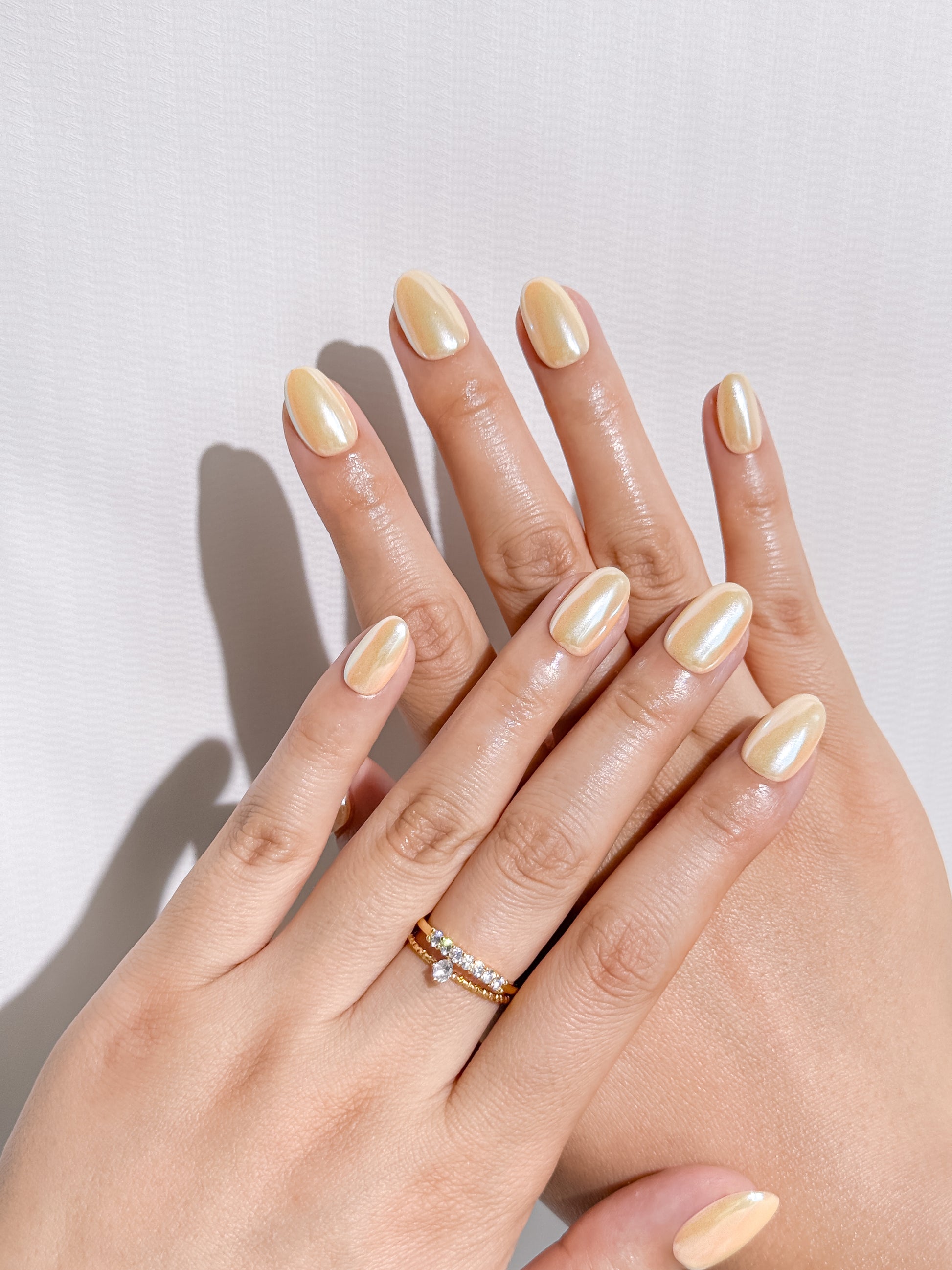 Champagne Glaze Press-On Nägel – Pearl Chrome Look