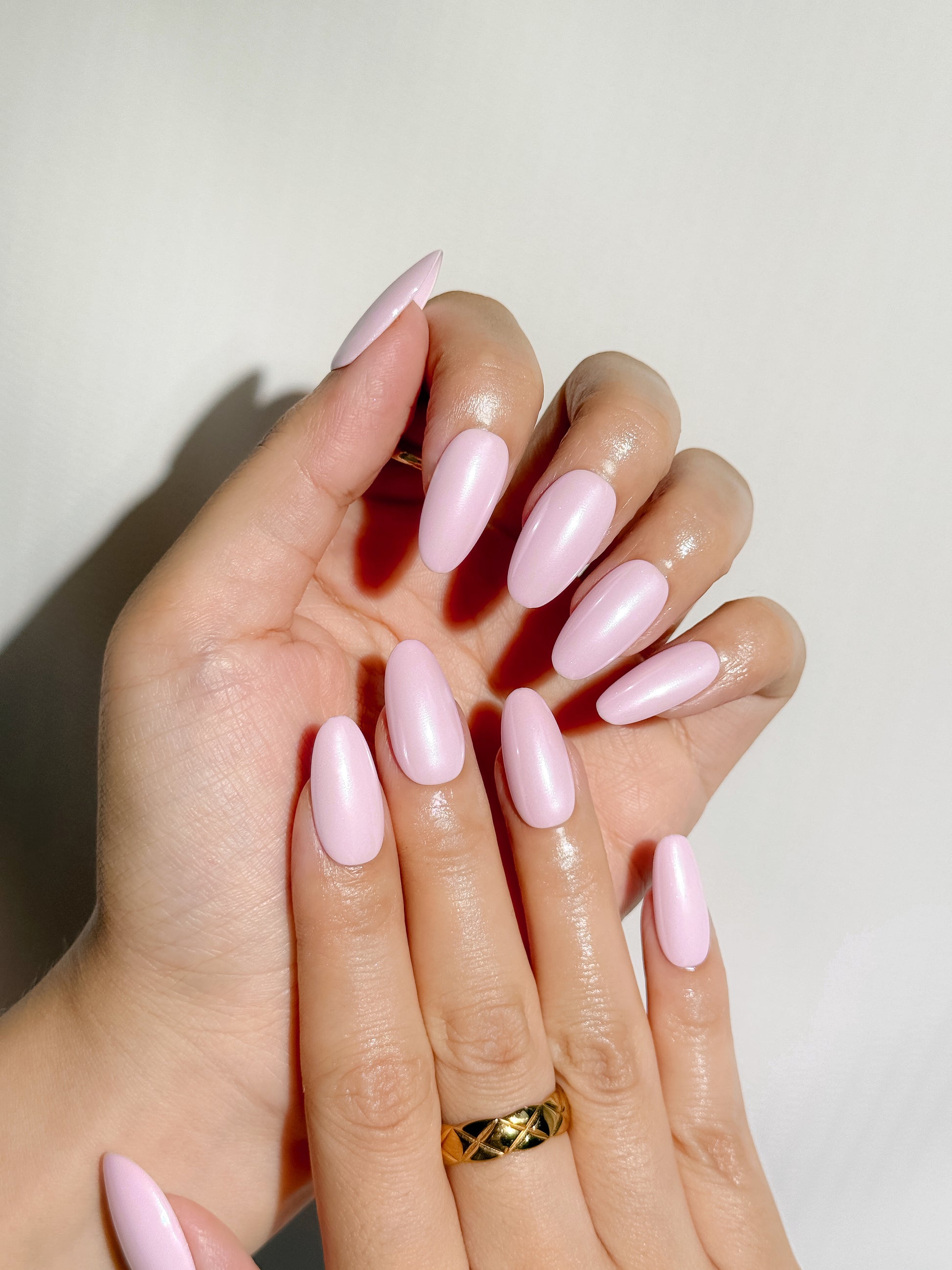 Blush Bloom Press-On Nägel – Klassisch Rosa Glanz