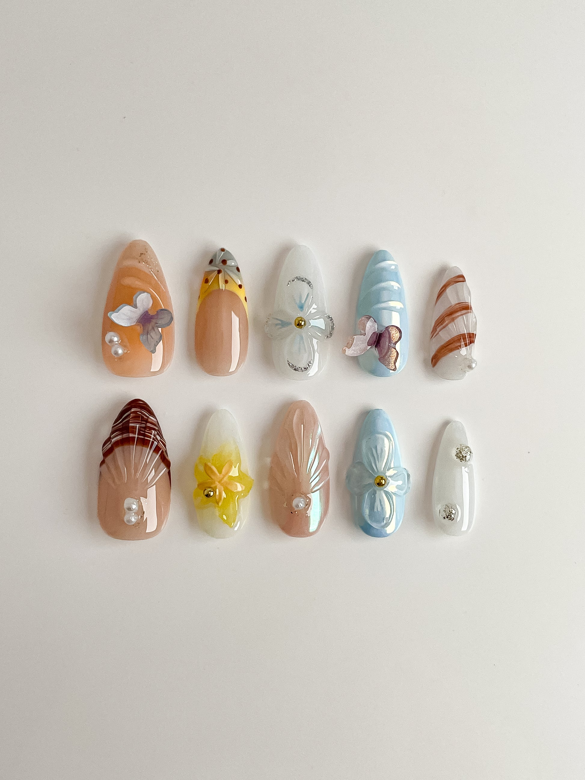 Palm Glow Press-On Nägel – Sommerliches Blumen-Design
