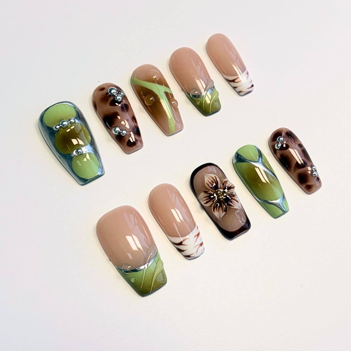 The Artisan Gallery | Aura Chrome Gel Press-On Nails
