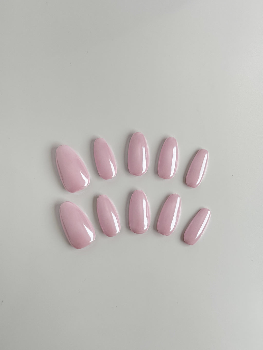 Blush Bloom Press-On Nägel – Klassisch Rosa Glanz